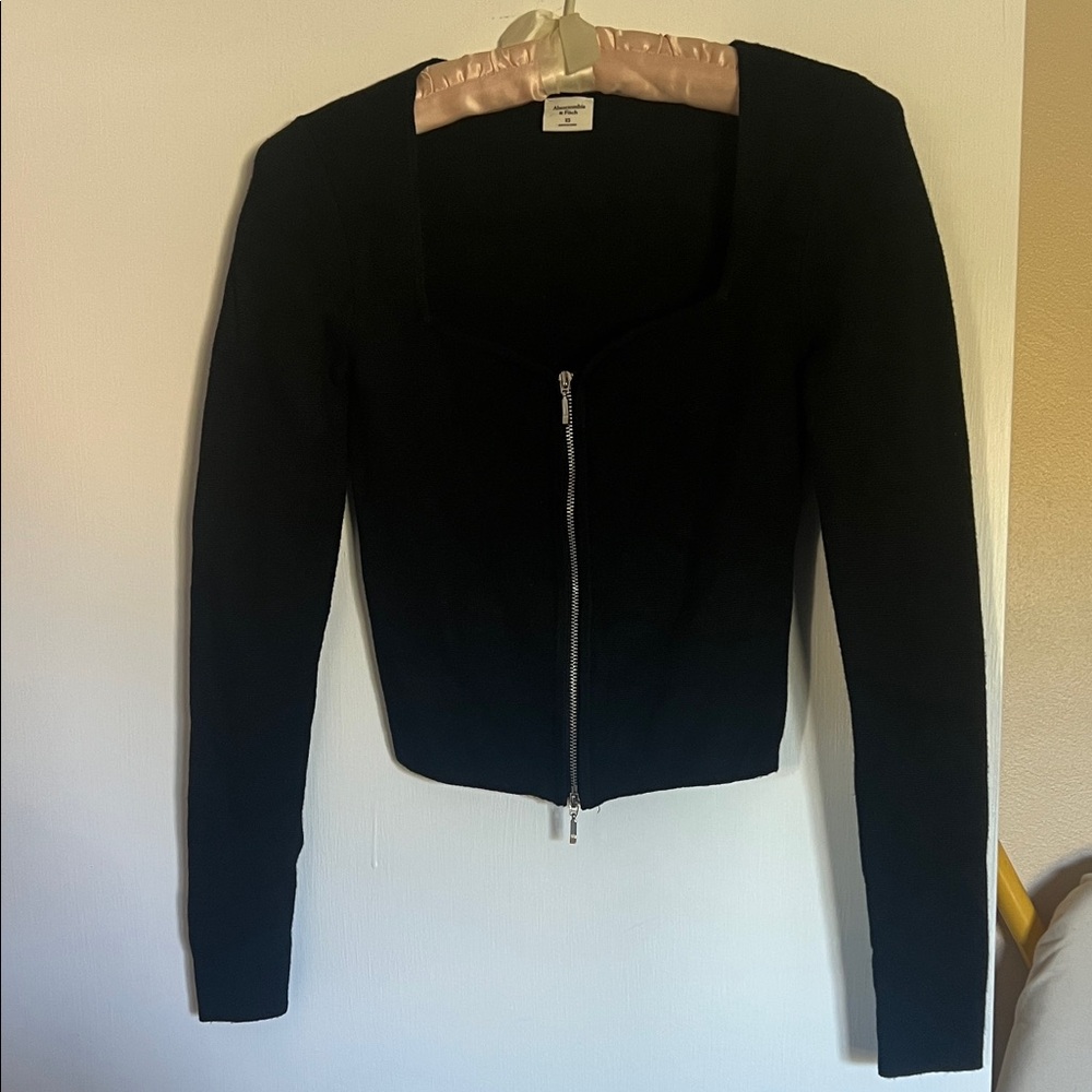 Abercrombie & Fitch Black Cardigan with zipper